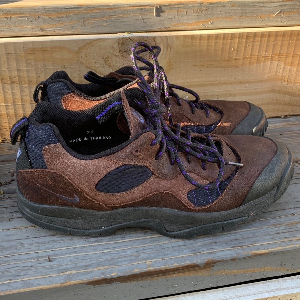 Vintage Nike ACG Suede Leather Hiking Shoes Size 11